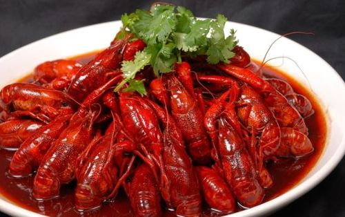 在家秘制小龍蝦，比飯店更鮮香過癮的終極攻略